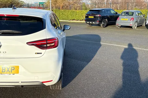 LD21BXP Renault Clio 1.6 E-TECH RS Line Auto Euro 6 (s/s) 5dr Thumbnail #32