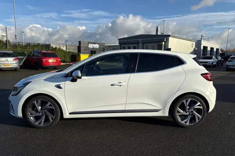 LD21BXP Renault Clio 1.6 E-TECH RS Line Auto Euro 6 (s/s) 5dr Thumbnail #34