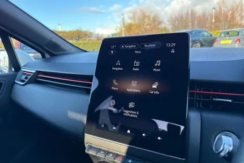 LD21BXP Renault Clio 1.6 E-TECH RS Line Auto Euro 6 (s/s) 5dr Thumbnail #43