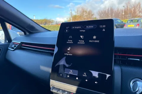 LD21BXP Renault Clio 1.6 E-TECH RS Line Auto Euro 6 (s/s) 5dr Thumbnail #47