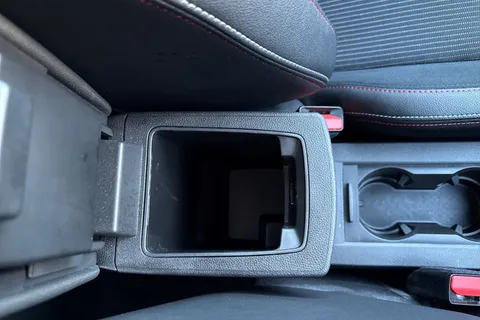 LD21BXP Renault Clio 1.6 E-TECH RS Line Auto Euro 6 (s/s) 5dr Thumbnail #55