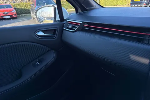 LD21BXP Renault Clio 1.6 E-TECH RS Line Auto Euro 6 (s/s) 5dr Thumbnail #57