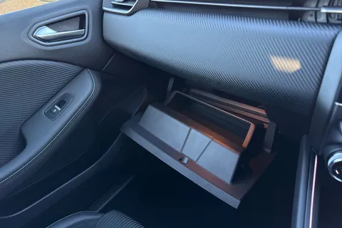 LD21BXP Renault Clio 1.6 E-TECH RS Line Auto Euro 6 (s/s) 5dr Thumbnail #58