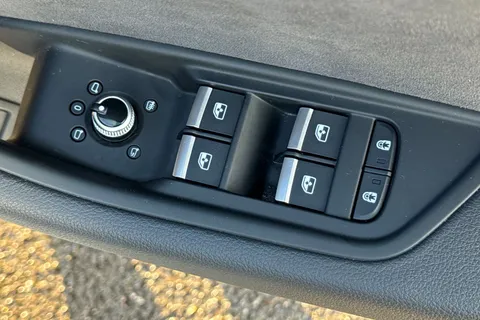 PK72GNO Audi A5 Black Edition 40 TFSI 204 PS S tronic Thumbnail #21