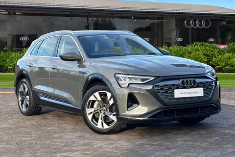 RK73MLV Audi Q8 e-tron Sport 55 e-tron quattro 300,00 kW Thumbnail #2