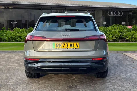 RK73MLV Audi Q8 e-tron Sport 55 e-tron quattro 300,00 kW Thumbnail #5