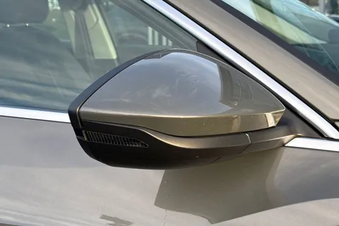 RK73MLV Audi Q8 e-tron Sport 55 e-tron quattro 300,00 kW Thumbnail #48