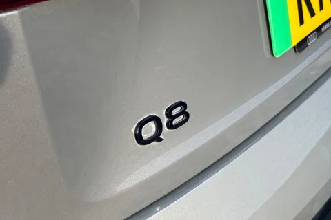 RK73MLV Audi Q8 e-tron Sport 55 e-tron quattro 300,00 kW Thumbnail #51