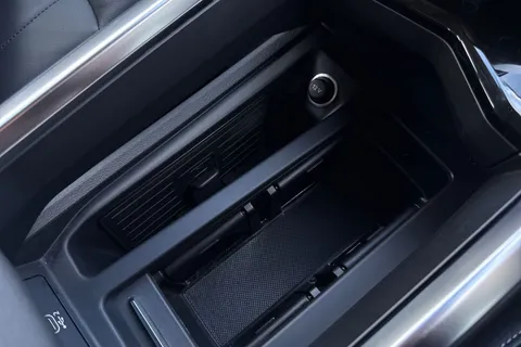 RK73MLV Audi Q8 e-tron Sport 55 e-tron quattro 300,00 kW Thumbnail #54