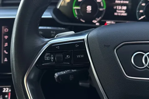 RK73MLV Audi Q8 e-tron Sport 55 e-tron quattro 300,00 kW Thumbnail #58