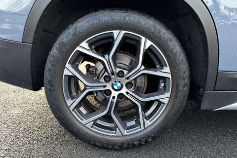 LB21FLH BMW X1 1.5 18i xLine sDrive Euro 6 (s/s) 5dr Thumbnail #11