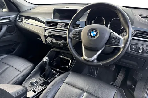 LB21FLH BMW X1 1.5 18i xLine sDrive Euro 6 (s/s) 5dr Thumbnail #17