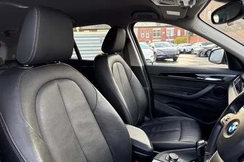 LB21FLH BMW X1 1.5 18i xLine sDrive Euro 6 (s/s) 5dr Thumbnail #23