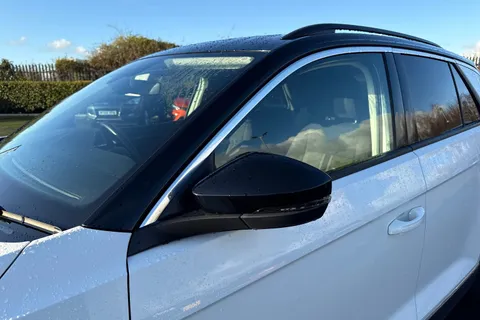 ML18OFZ Volkswagen T-Roc 1.5 TSI EVO Design Euro 6 (s/s) 5dr Thumbnail #30