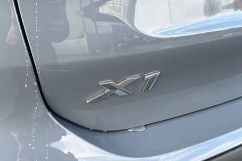 LB21FLH BMW X1 1.5 18i xLine sDrive Euro 6 (s/s) 5dr Thumbnail #27