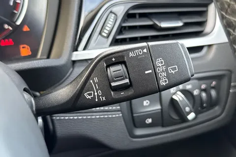 LB21FLH BMW X1 1.5 18i xLine sDrive Euro 6 (s/s) 5dr Thumbnail #37