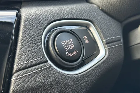 LB21FLH BMW X1 1.5 18i xLine sDrive Euro 6 (s/s) 5dr Thumbnail #39