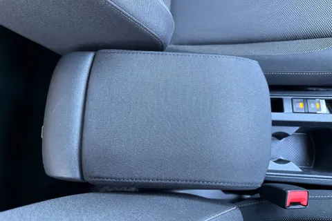 ML18OFZ Volkswagen T-Roc 1.5 TSI EVO Design Euro 6 (s/s) 5dr Thumbnail #58