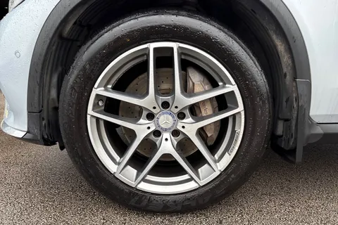 YT66MBO Mercedes-Benz Glc GLC 250d 4Matic AMG Line Premium 5dr 9G-Tronic Thumbnail #13