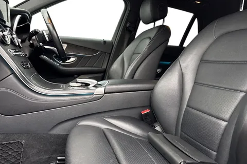 YT66MBO Mercedes-Benz Glc GLC 250d 4Matic AMG Line Premium 5dr 9G-Tronic Thumbnail #16