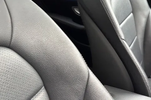 YT66MBO Mercedes-Benz Glc GLC 250d 4Matic AMG Line Premium 5dr 9G-Tronic Thumbnail #37