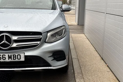 YT66MBO Mercedes-Benz Glc GLC 250d 4Matic AMG Line Premium 5dr 9G-Tronic Thumbnail #42