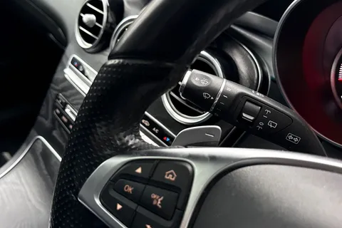 YT66MBO Mercedes-Benz Glc GLC 250d 4Matic AMG Line Premium 5dr 9G-Tronic Thumbnail #54