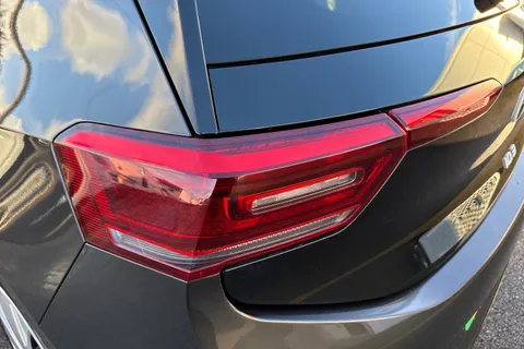 FH71KJX Volkswagen ID.3 150kW Family Pro Performance 58kWh 5dr Auto Thumbnail #25