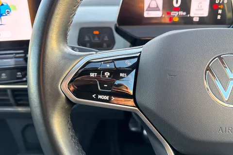FH71KJX Volkswagen ID.3 150kW Family Pro Performance 58kWh 5dr Auto Thumbnail #44