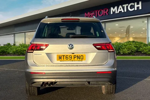 MT69PNO Volkswagen Tiguan 1.5 TSI EVO Match Euro 6 (s/s) 5dr Thumbnail #4