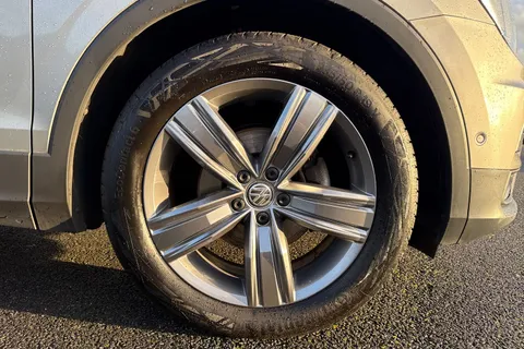 MT69PNO Volkswagen Tiguan 1.5 TSI EVO Match Euro 6 (s/s) 5dr Thumbnail #10