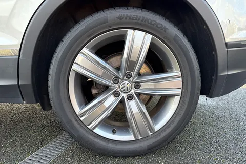 MT69PNO Volkswagen Tiguan 1.5 TSI EVO Match Euro 6 (s/s) 5dr Thumbnail #13