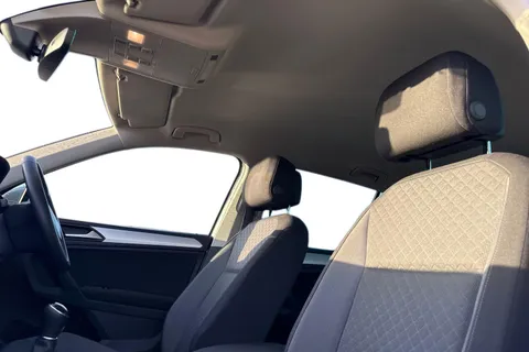 MT69PNO Volkswagen Tiguan 1.5 TSI EVO Match Euro 6 (s/s) 5dr Thumbnail #16