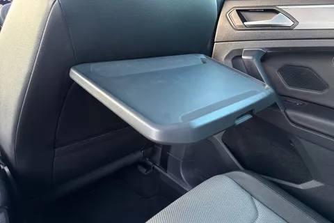 PE20PKF Volkswagen Tiguan 2.0 TSI R-Line Tech DSG 4Motion Euro 6 (s/s) 5dr Thumbnail #33