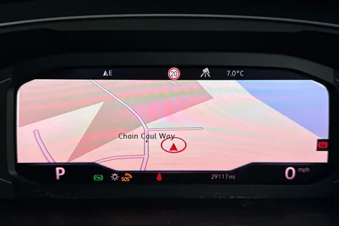 PE20PKF Volkswagen Tiguan 2.0 TSI R-Line Tech DSG 4Motion Euro 6 (s/s) 5dr Thumbnail #35