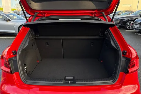 DN72RFL Audi A1 Black Edition 30 TFSI 110 PS 6-speed Thumbnail #7