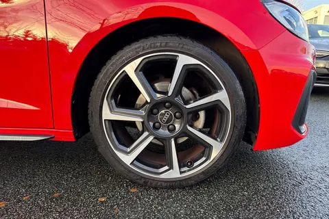 DN72RFL Audi A1 Black Edition 30 TFSI 110 PS 6-speed Thumbnail #11