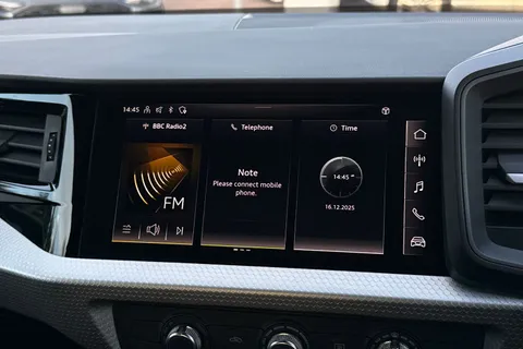 DN72RFL Audi A1 Black Edition 30 TFSI 110 PS 6-speed Thumbnail #17