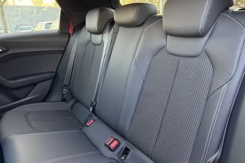 DN72RFL Audi A1 Black Edition 30 TFSI 110 PS 6-speed Thumbnail #19