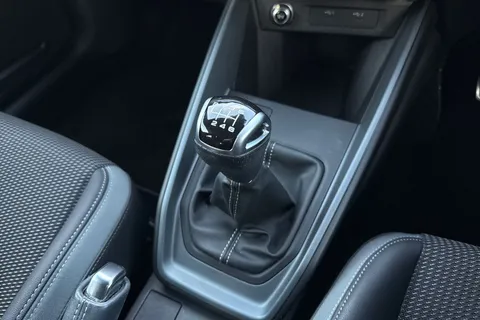 DN72RFL Audi A1 Black Edition 30 TFSI 110 PS 6-speed Thumbnail #23