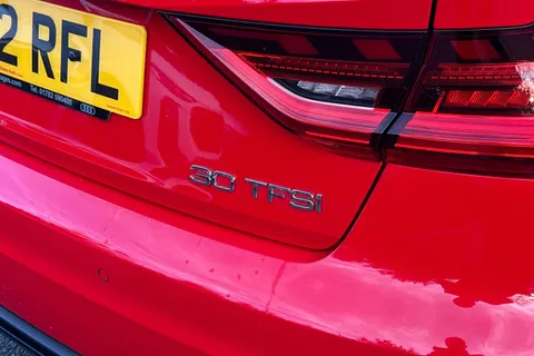 DN72RFL Audi A1 Black Edition 30 TFSI 110 PS 6-speed Thumbnail #28