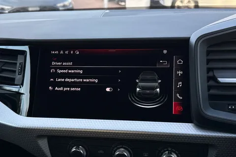 DN72RFL Audi A1 Black Edition 30 TFSI 110 PS 6-speed Thumbnail #33