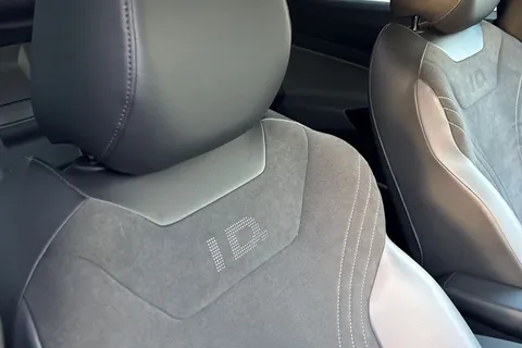 RY72AYP Volkswagen ID.4 109kW Life Pure 52kWh 5dr Auto Thumbnail #36