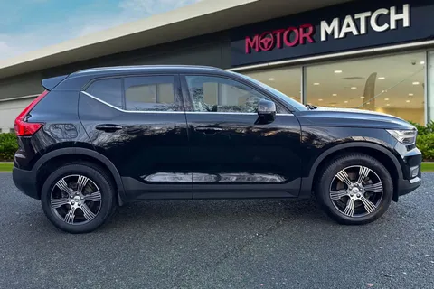 BK70HDG Volvo Xc40 2.0 B4 MHEV Inscription Auto Euro 6 (s/s) 5dr Thumbnail #4