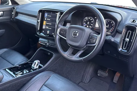 BK70HDG Volvo Xc40 2.0 B4 MHEV Inscription Auto Euro 6 (s/s) 5dr Thumbnail #15