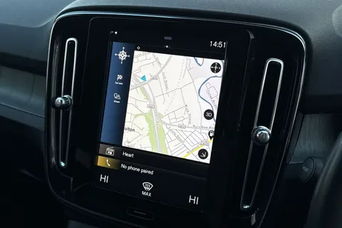 BK70HDG Volvo Xc40 2.0 B4 MHEV Inscription Auto Euro 6 (s/s) 5dr Thumbnail #18