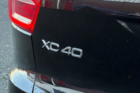 BK70HDG Volvo Xc40 2.0 B4 MHEV Inscription Auto Euro 6 (s/s) 5dr Thumbnail #31