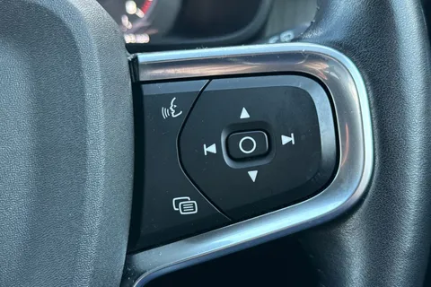 BK70HDG Volvo Xc40 2.0 B4 MHEV Inscription Auto Euro 6 (s/s) 5dr Thumbnail #41