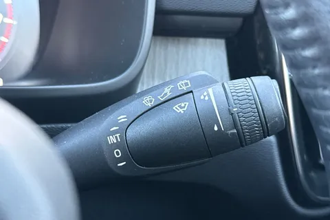 BK70HDG Volvo Xc40 2.0 B4 MHEV Inscription Auto Euro 6 (s/s) 5dr Thumbnail #44