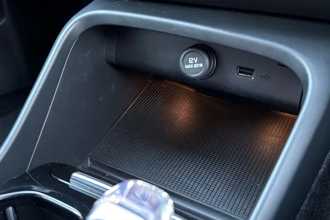 BK70HDG Volvo Xc40 2.0 B4 MHEV Inscription Auto Euro 6 (s/s) 5dr Thumbnail #46